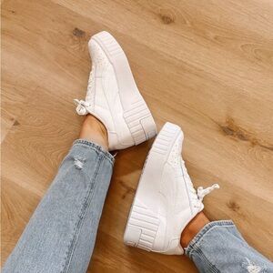 White Sneakers with Chunky Sole and Breathable Knit Design